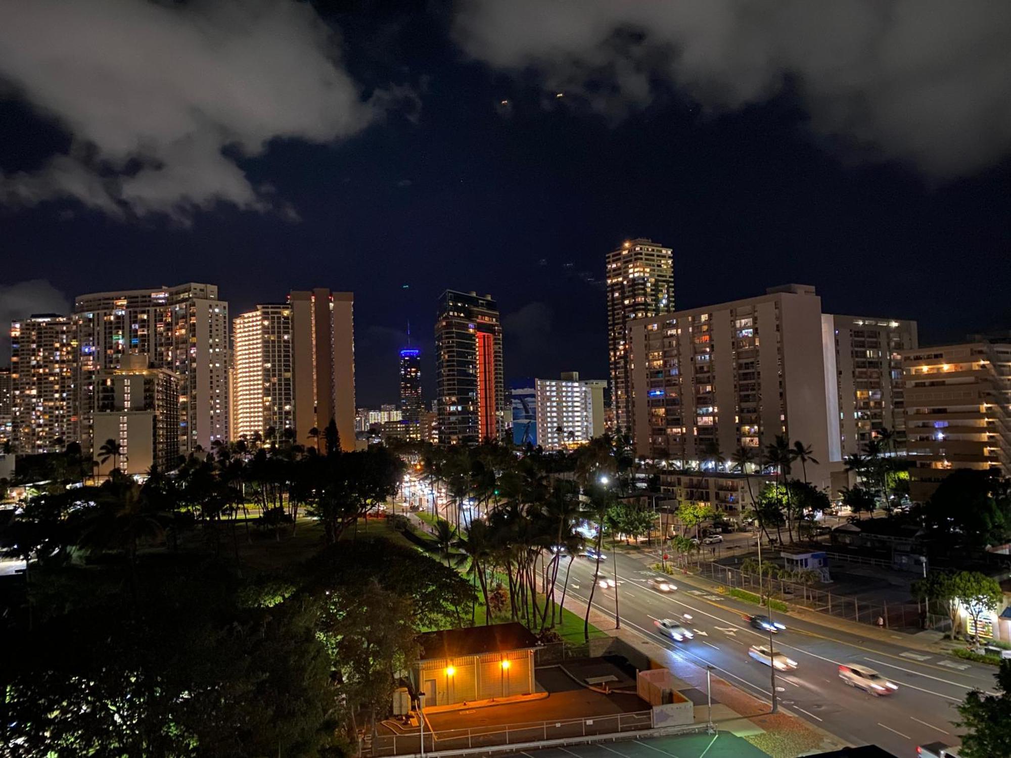 Cozy Studio With Free Parking In Waikiki 檀香山 外观 照片
